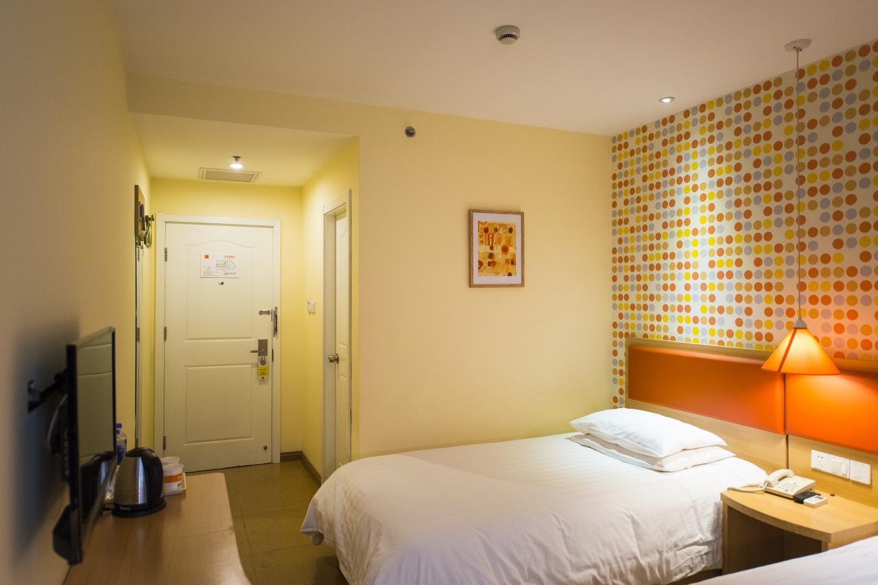 Home Inn Beijing International Exhibition Sanyuanqiao Pequim Exterior foto